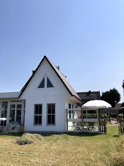 "Kleine 4" Idyllisches Tinyhouse An Der Nordsee Норден Екстер'єр фото